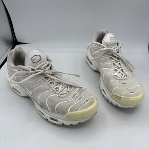 Nike Shoes Womens Size 11 Air‎ Max Plus Triple Tn White Sneakers DM2362-100